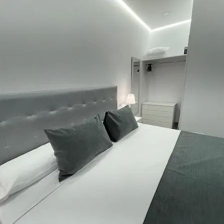 Suara Apartamentos 3 Madrid Exterior photo