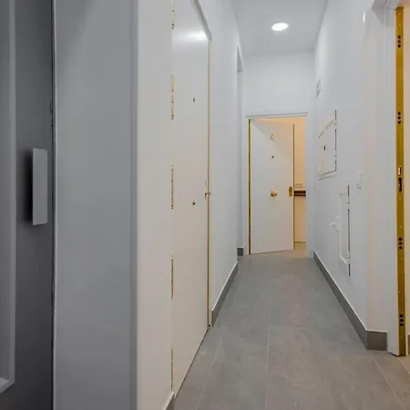 Suara Apartamentos 3 Madrid Exterior photo